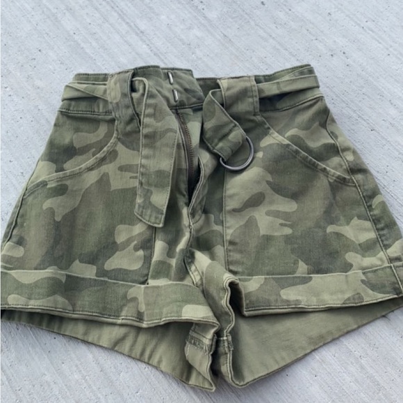 Shorts - Picture 1 of 1